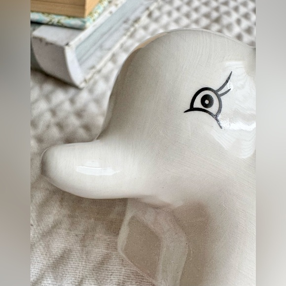 New Ceramic Elephant Pen Holder Trinket Storage Planter Figurine Decoration - 4” - Picture 4 of 9